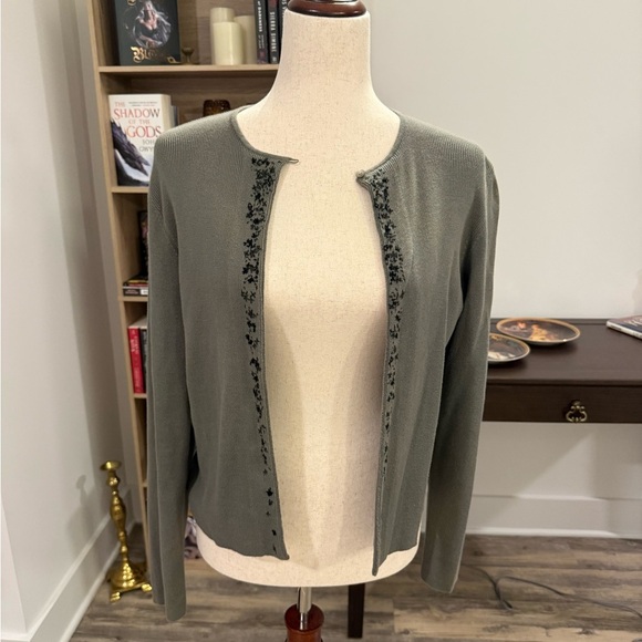 ANN TAYLOR | Green Embroidered Open Front Cardigan Medium - Picture 2 of 5